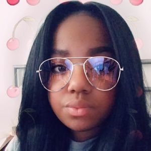 Meet your Posher, Jinai